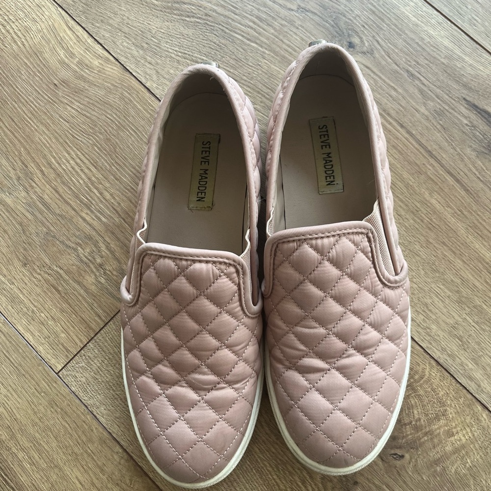 Steve Madden Blush Quilted Slip-On Sneakers
